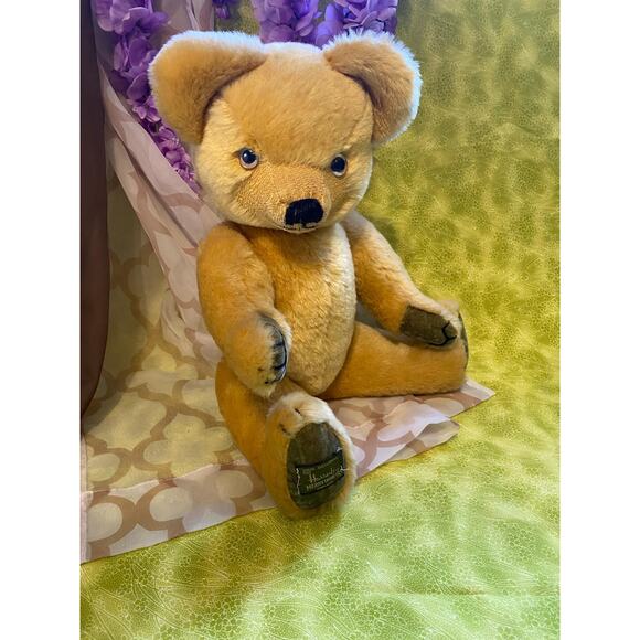 Vintage Merrythought Mohair Teddy Bear: 1980s Harrods Limited Edition - Picture 3 of 9